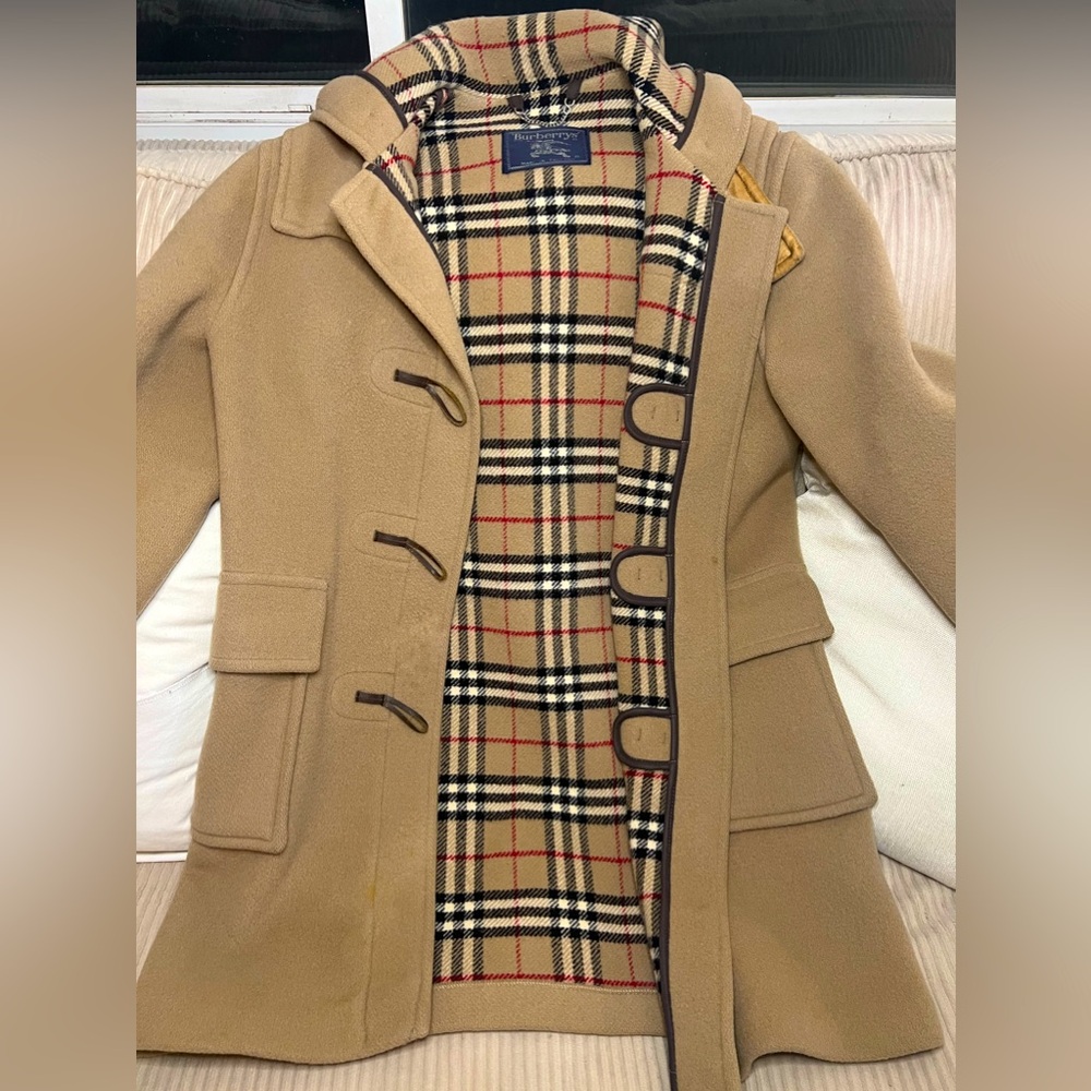 VINTAGE CLASSIC Burberry Wool Duffle Coat. Excellent Condition, RARE!